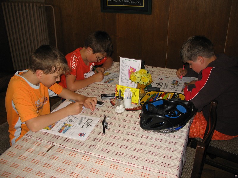 img00004.jpg