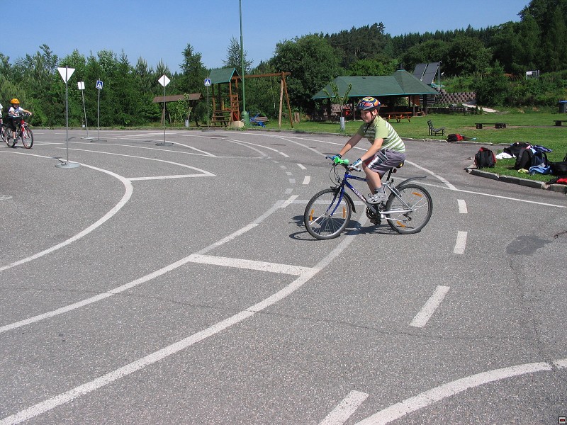 img00021.jpg