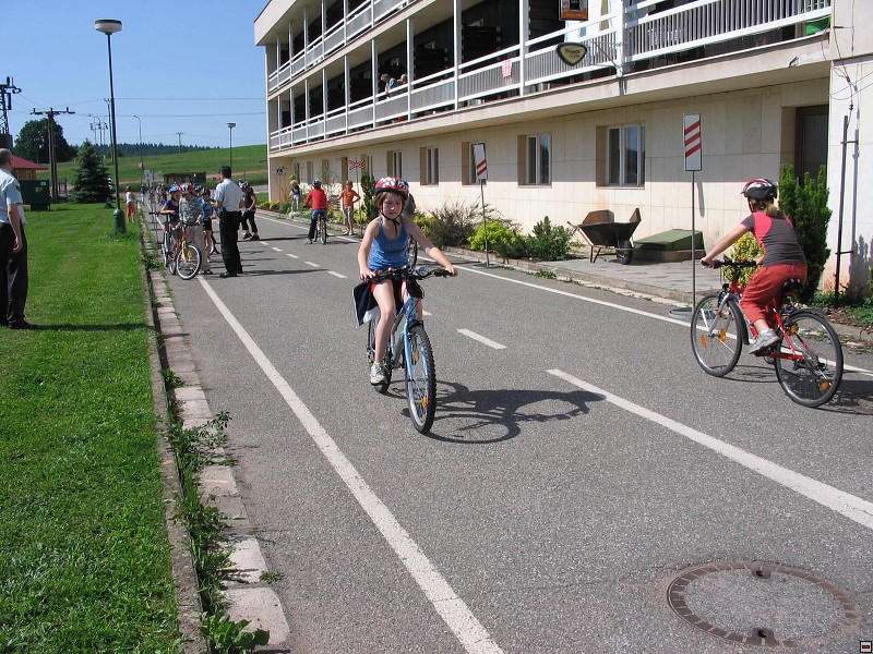 img00027.jpg