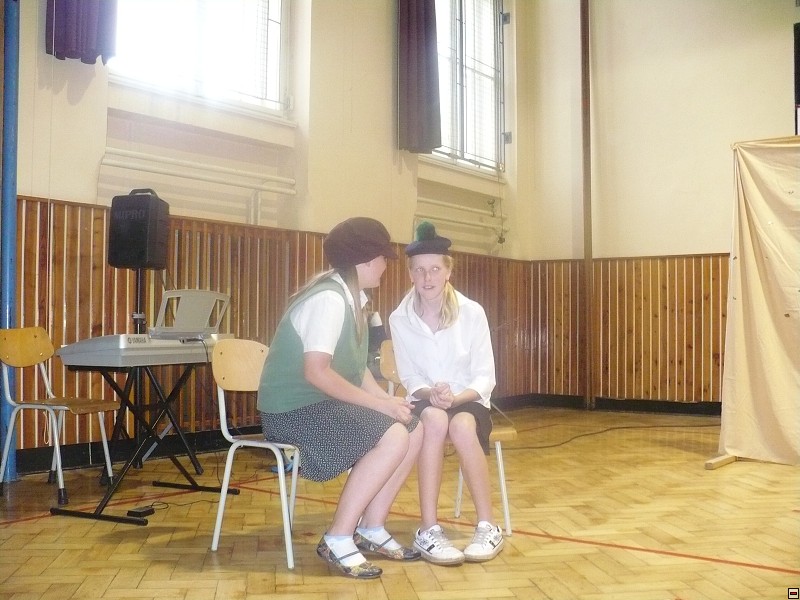 img00019.jpg