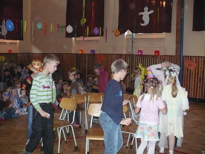 img00011.jpg