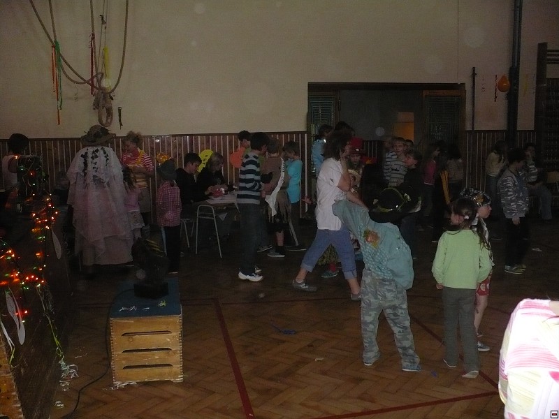 img00015.jpg