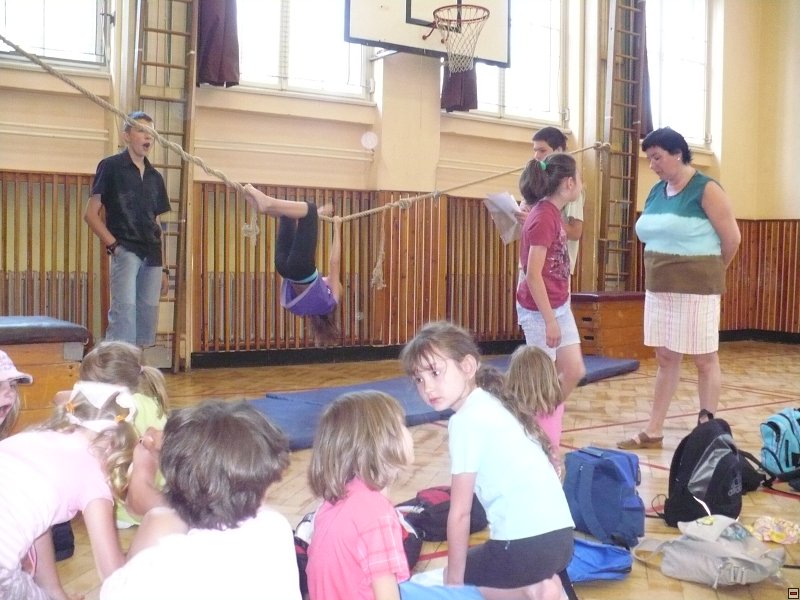 img00023.jpg