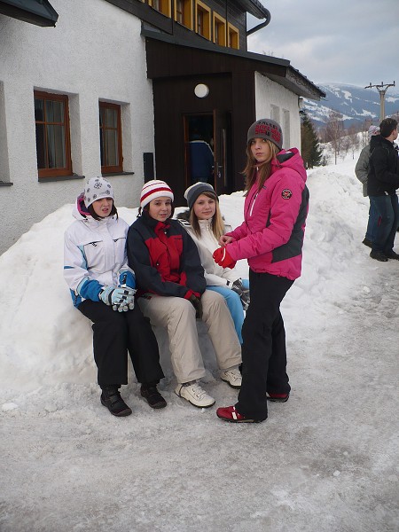 img00003.jpg