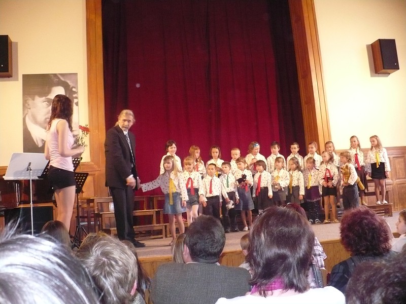 img00014.jpg