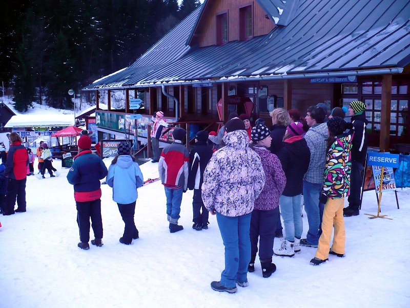 img00002.jpg