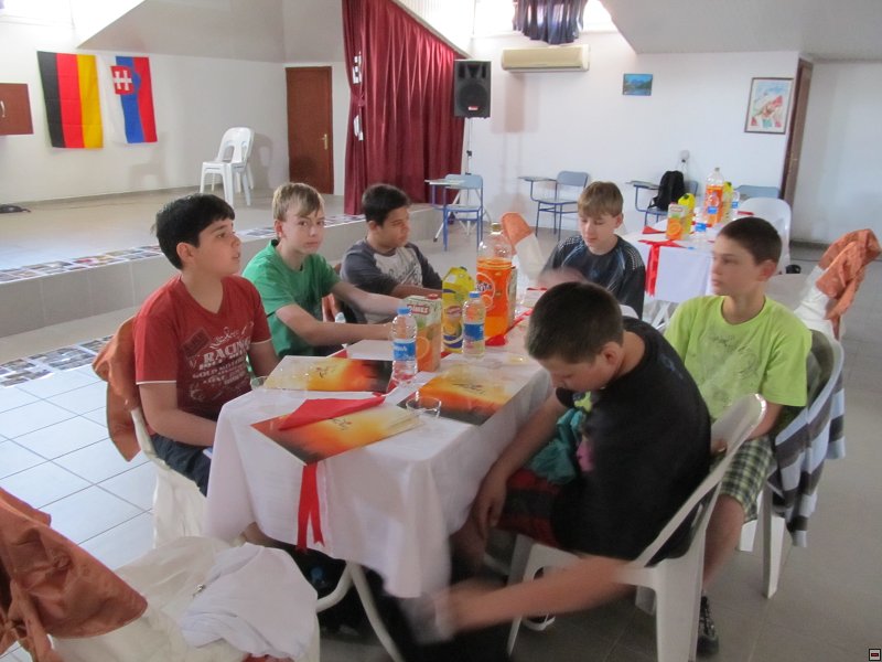 img00028.jpg