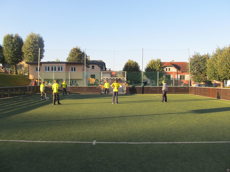 img00002.jpg