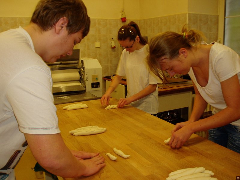 img00009.jpg