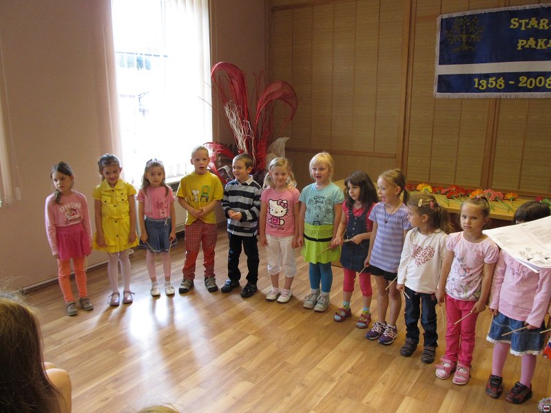 img00004.jpg