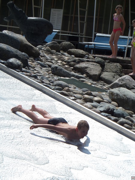 img00127.jpg