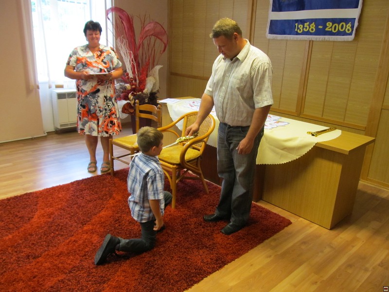 img00033.jpg