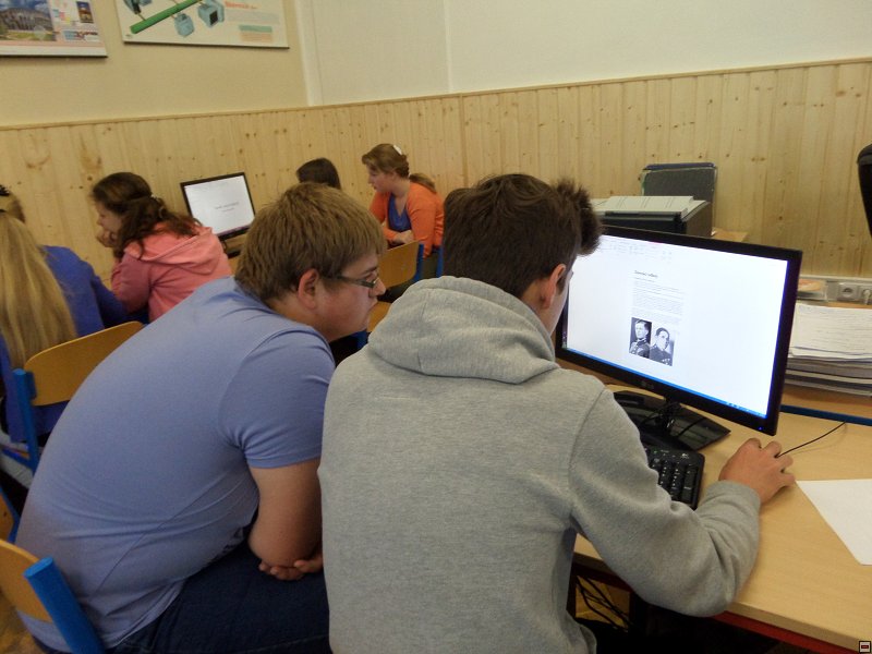 img00002.jpg