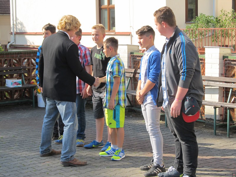 img00067.jpg