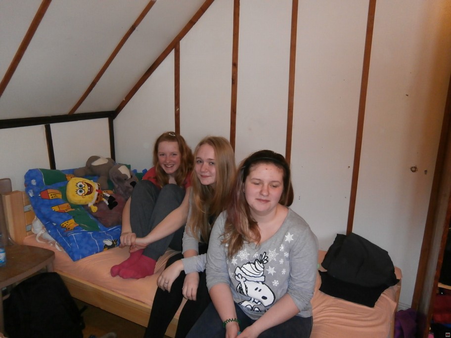 img00004.jpg