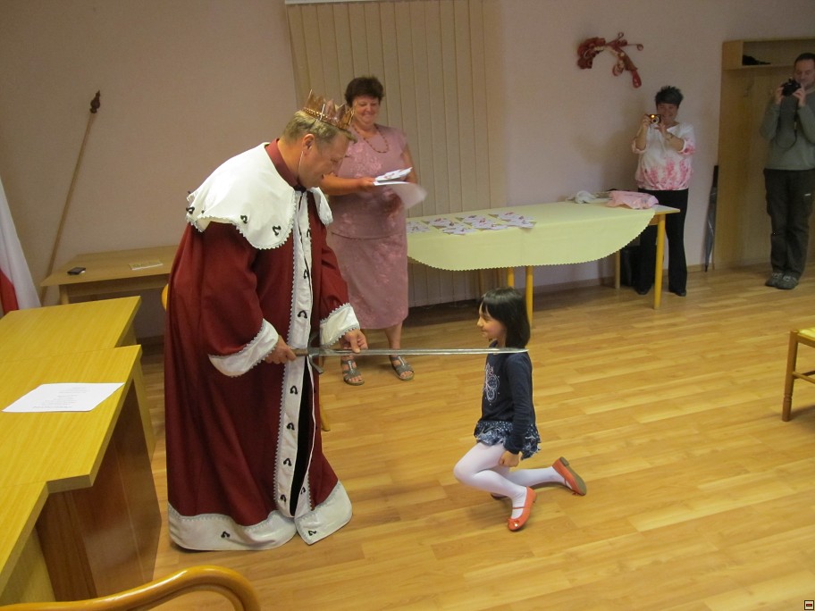img00030.jpg