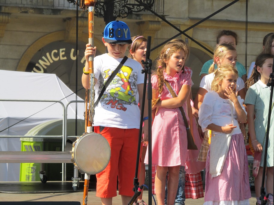 img00004.jpg