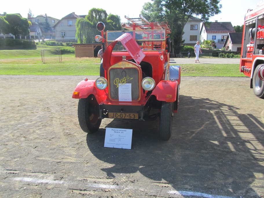 img00002.jpg