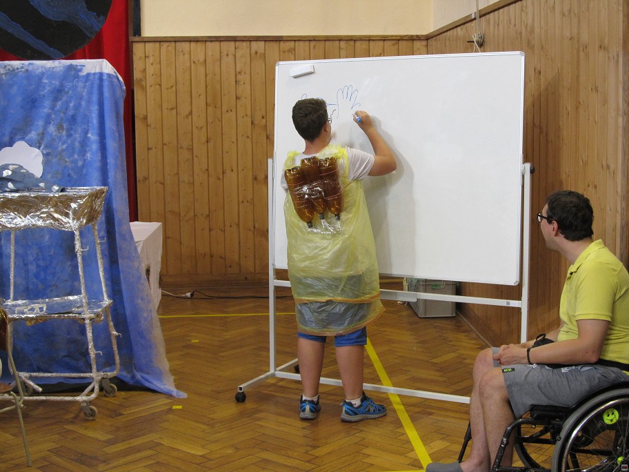 img00028.jpg