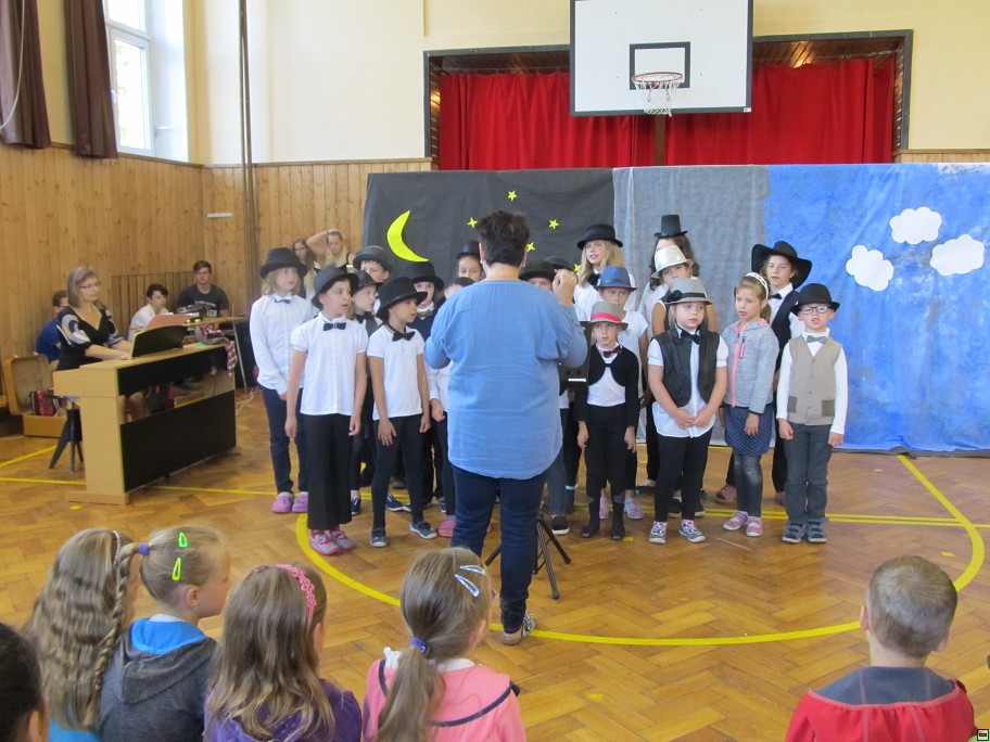 img00010.jpg
