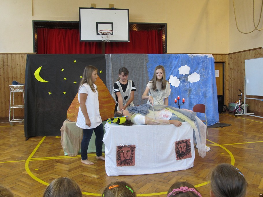 img00026.jpg
