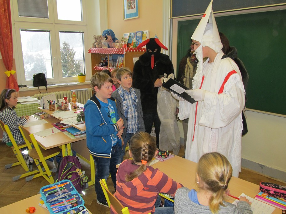 img00019.jpg