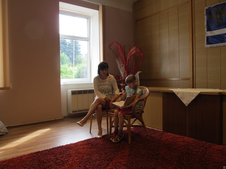 img00008.jpg