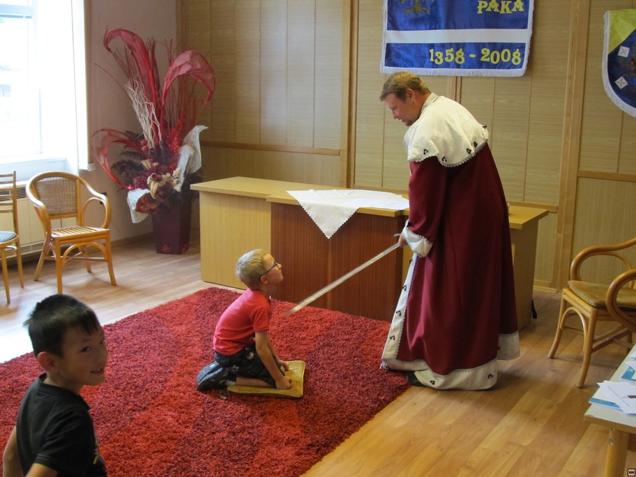 img00032.jpg