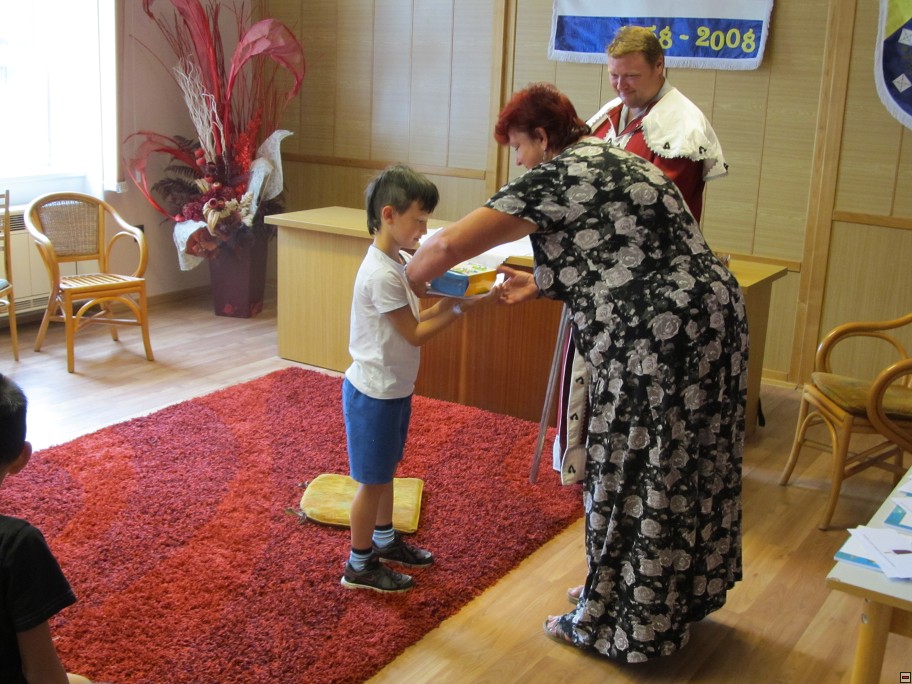 img00035.jpg