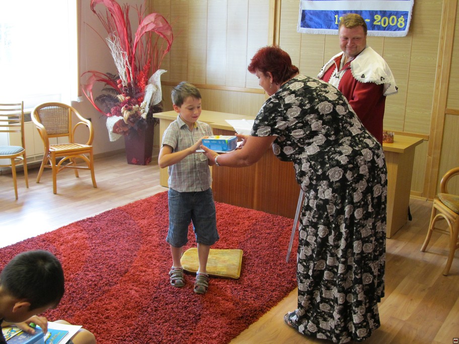 img00048.jpg