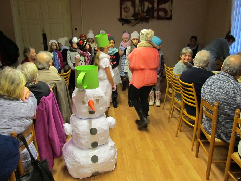 img00018.jpg