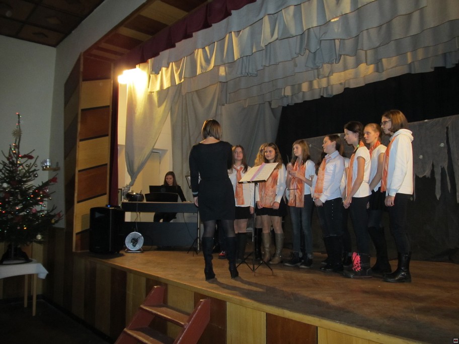 img00103.jpg
