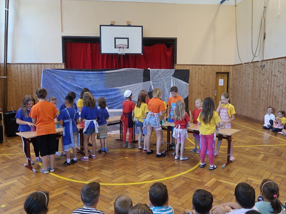 img00004.jpg
