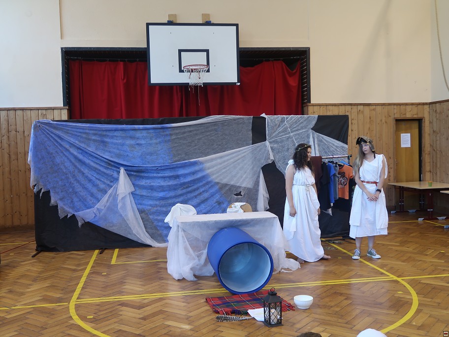 img00017.jpg
