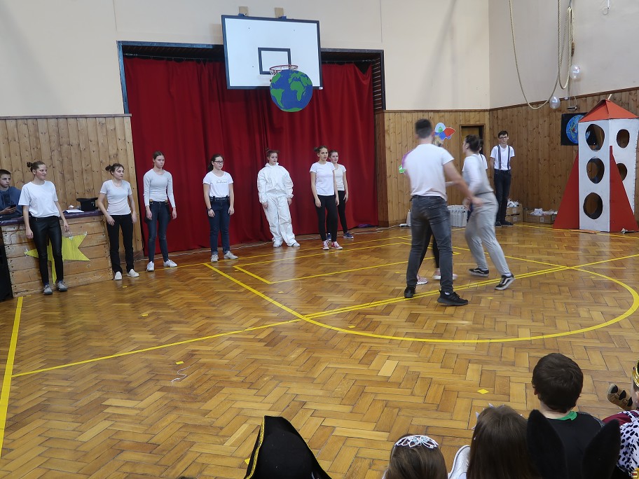 img00015.jpg
