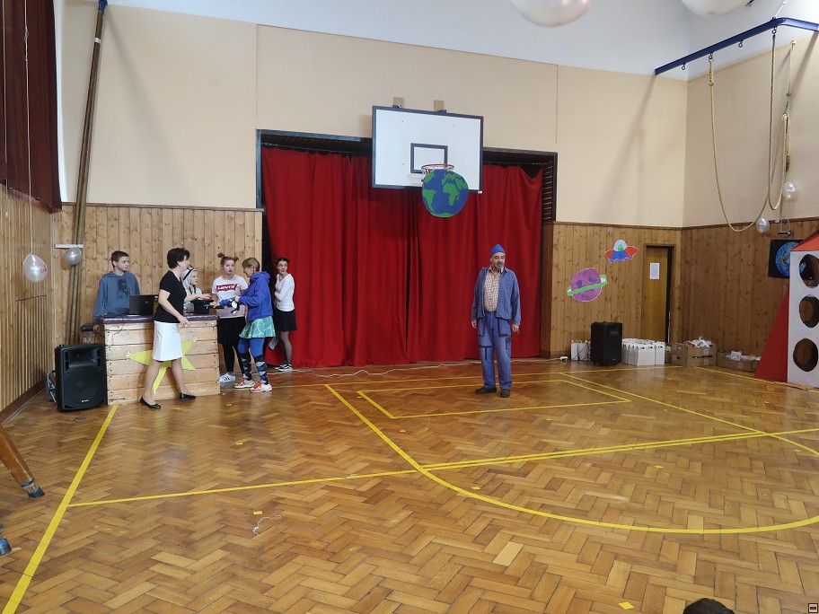 img00026.jpg