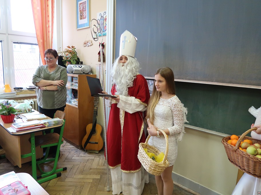 img00012.jpg