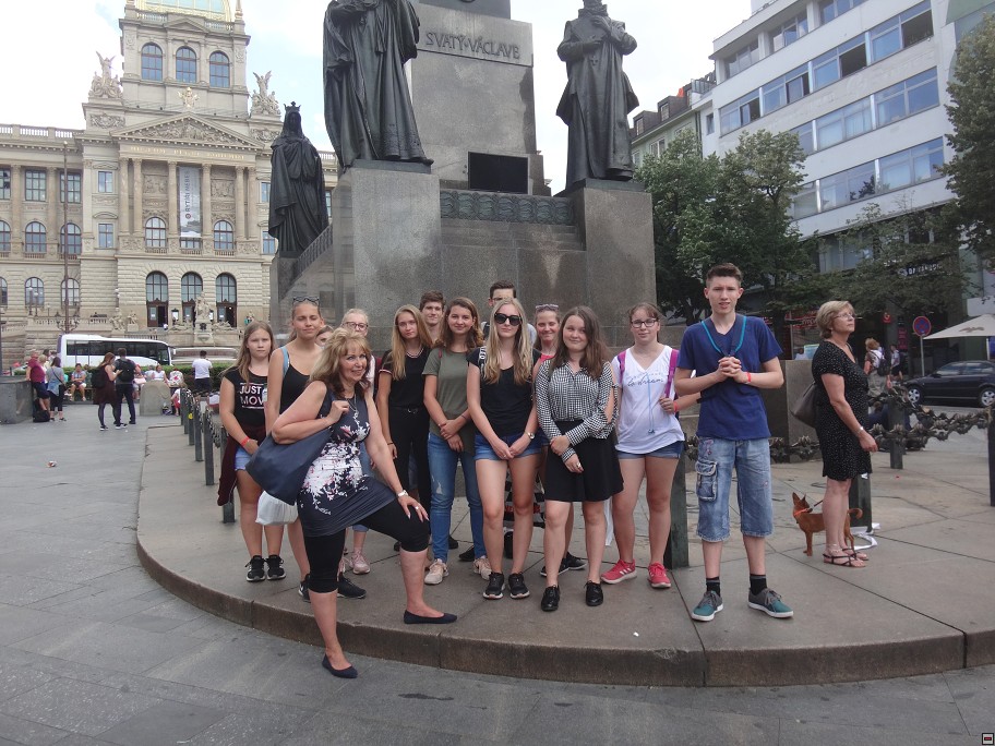 img00090.jpg