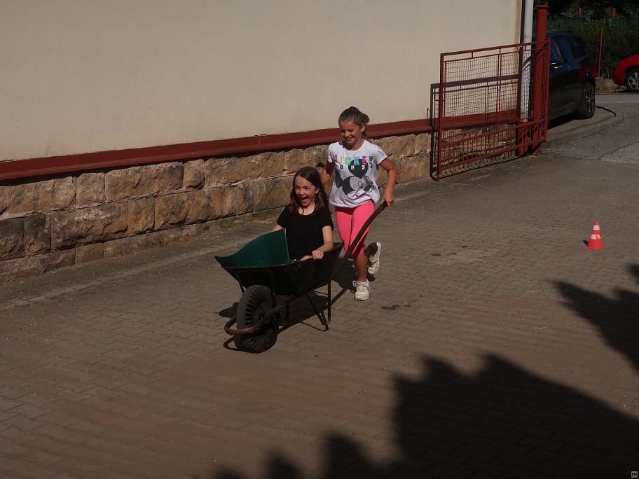 img00038.jpg
