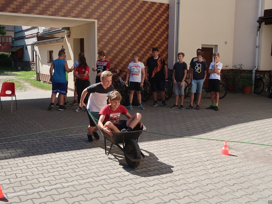 img00067.jpg