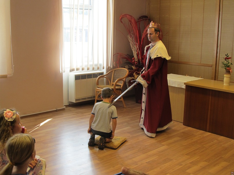 img00035.jpg