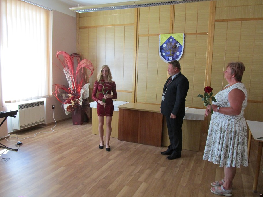 img00025.jpg