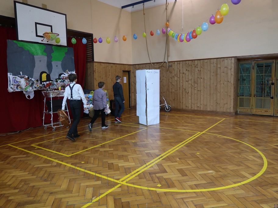 img00009.jpg