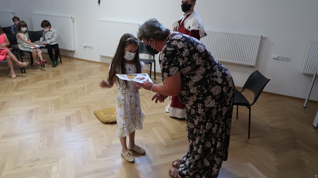 img00050.jpg