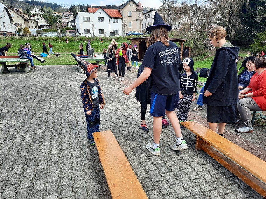 img00027.jpg