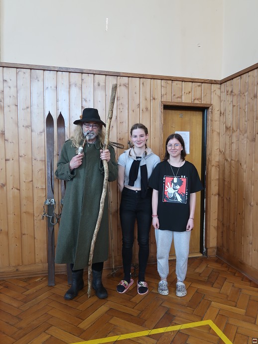img00109.jpg