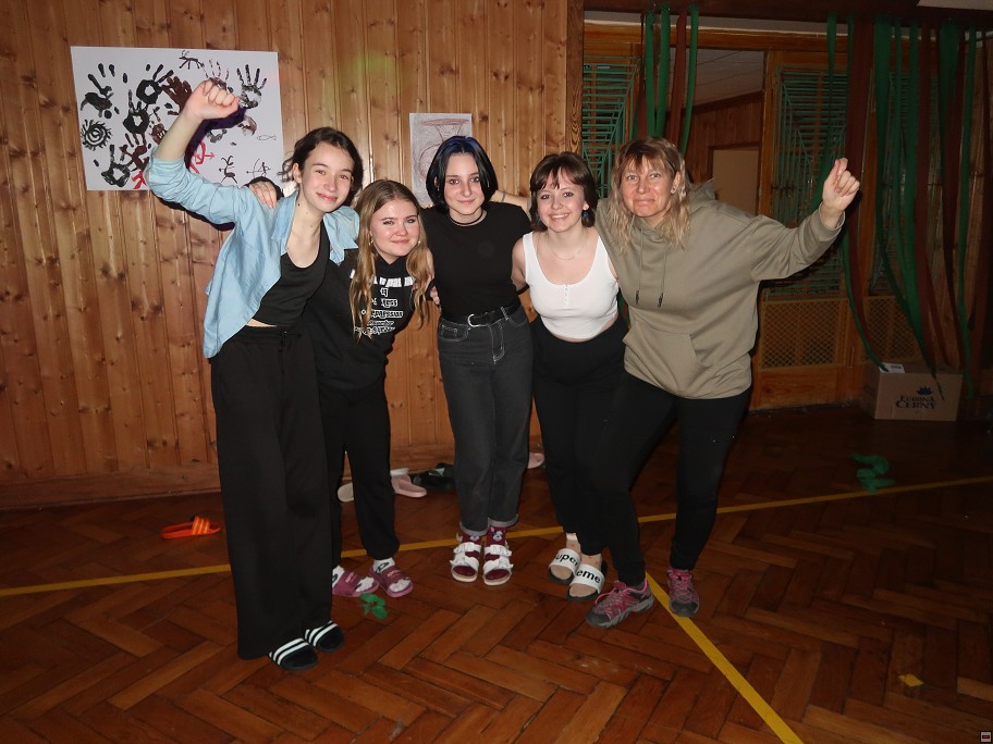 img00076.jpg