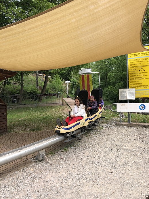 img00141.jpg