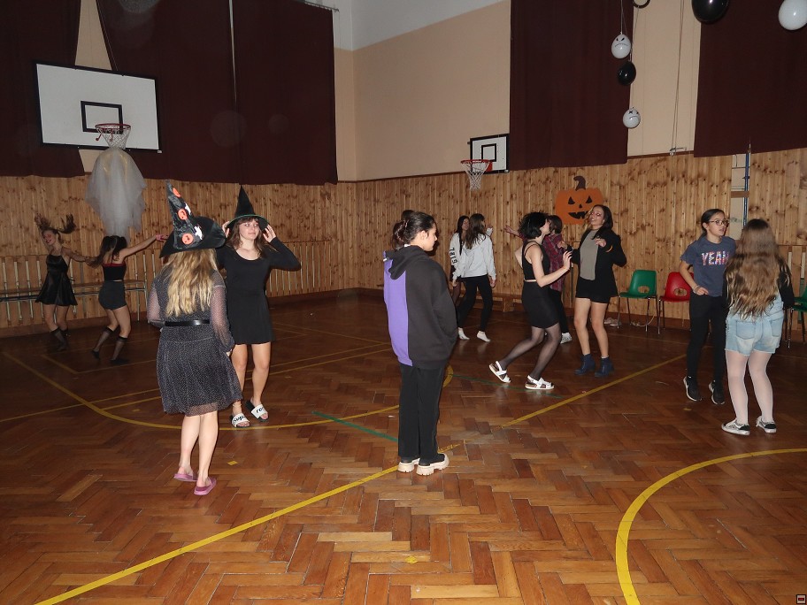img00062.jpg
