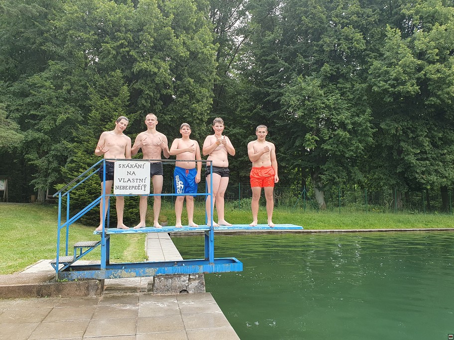 img00035.jpg